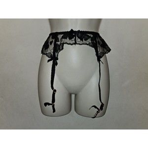 Agent Provocateur Milena Suspender with black hearts NWT